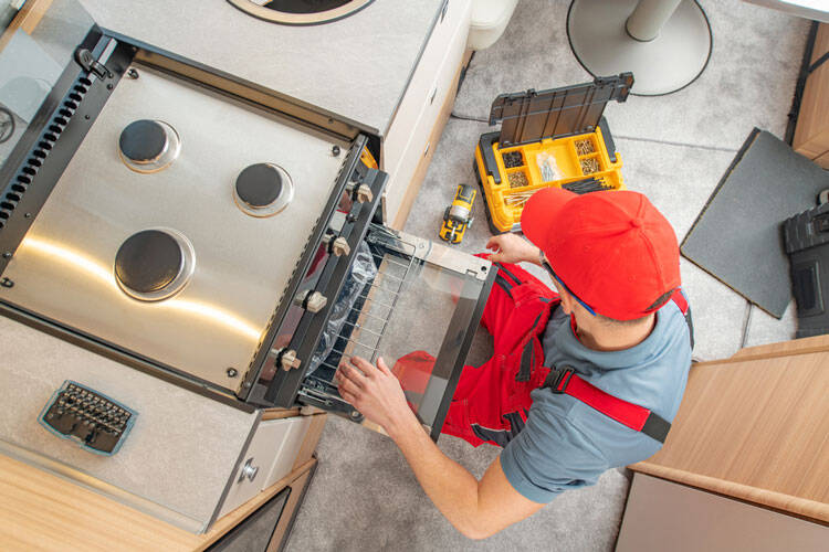 Reasons To Never Delay Appliance Maintenance Repairs  