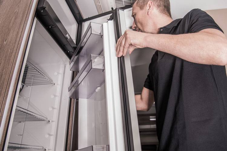 The Hidden Costs of Delaying Refrigerator Repairs  